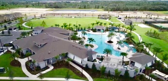 Building Photo - 16311 Lakelet Aly