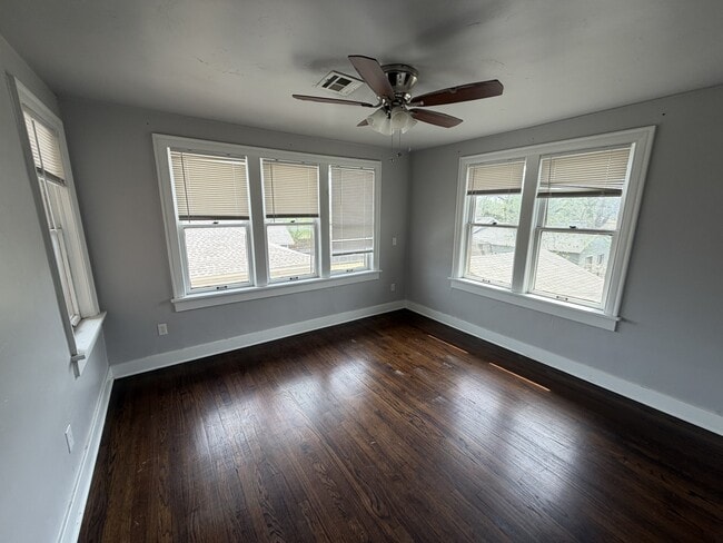 Building Photo - 1010 NW 34th St