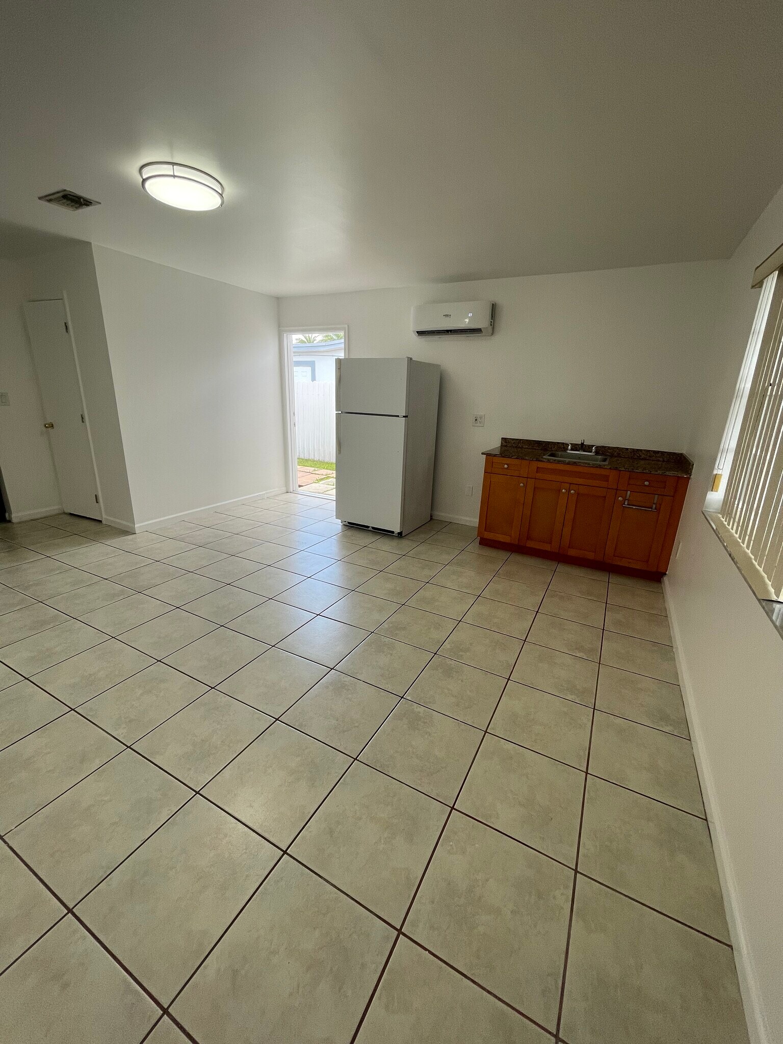 Building Photo - 11375 SW 45th St