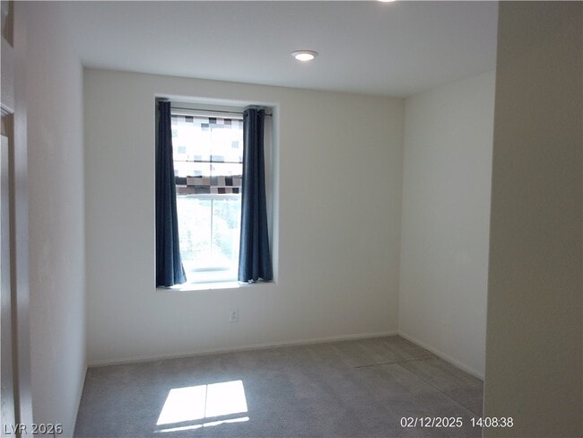 Building Photo - 9092 Jade Vine Ave