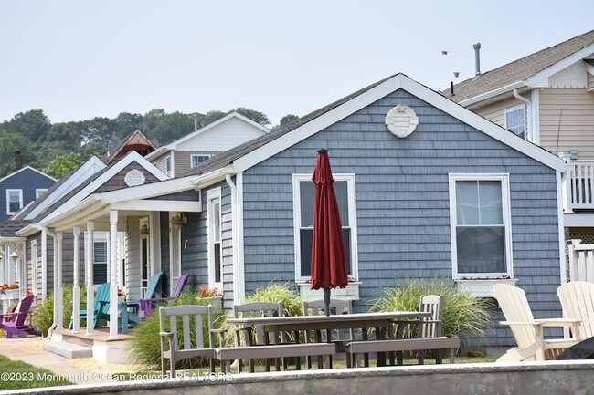 Building Photo - 58 5th St