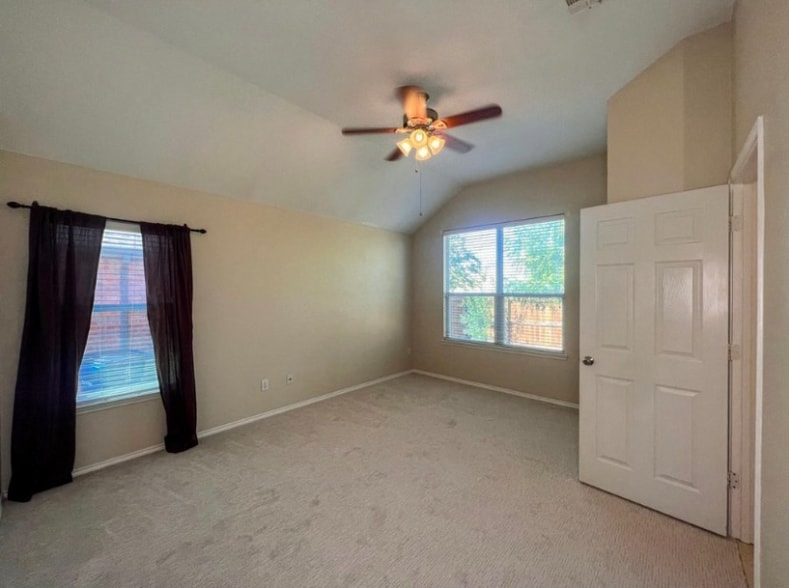 Building Photo - 2808 Fair Timber Way