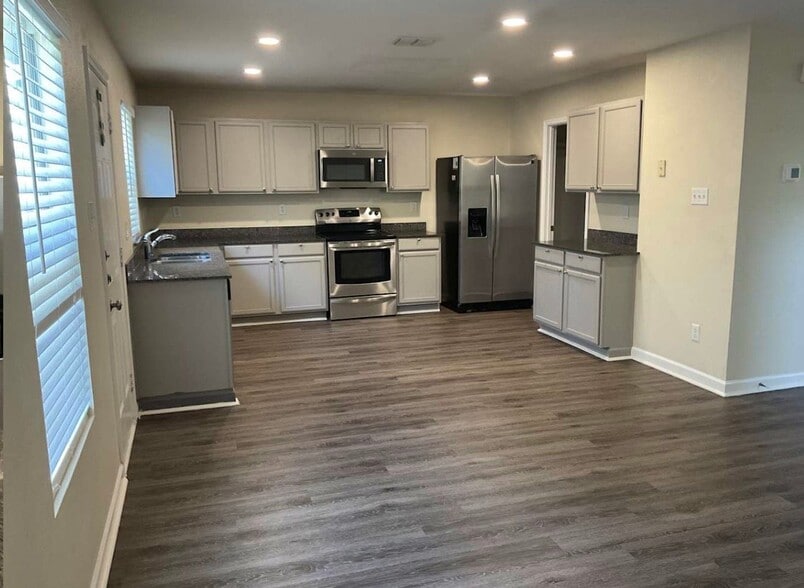 Building Photo - 3614 Quail View Dr