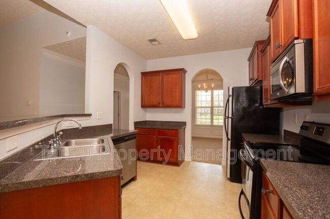 Building Photo - 54 Apache Trail