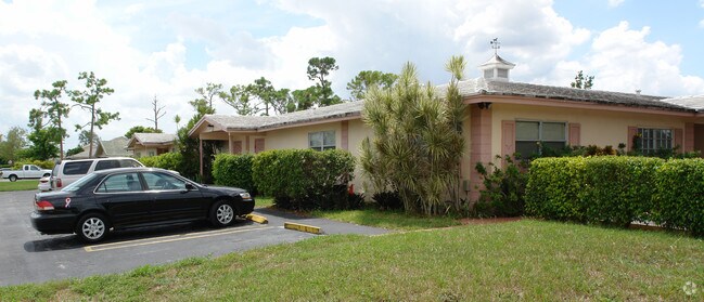 Building Photo - 8430 NW 40th St