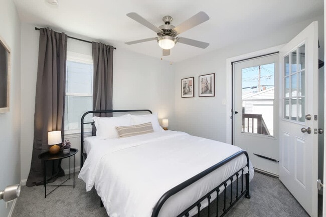 Building Photo - 7906 Lanyard Dr