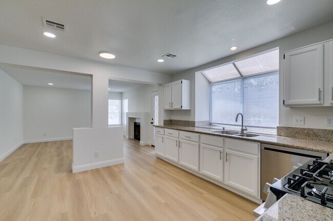 Building Photo - Charming Summerlin Two-Story with Cozy Fireplace & Spacious Layout
