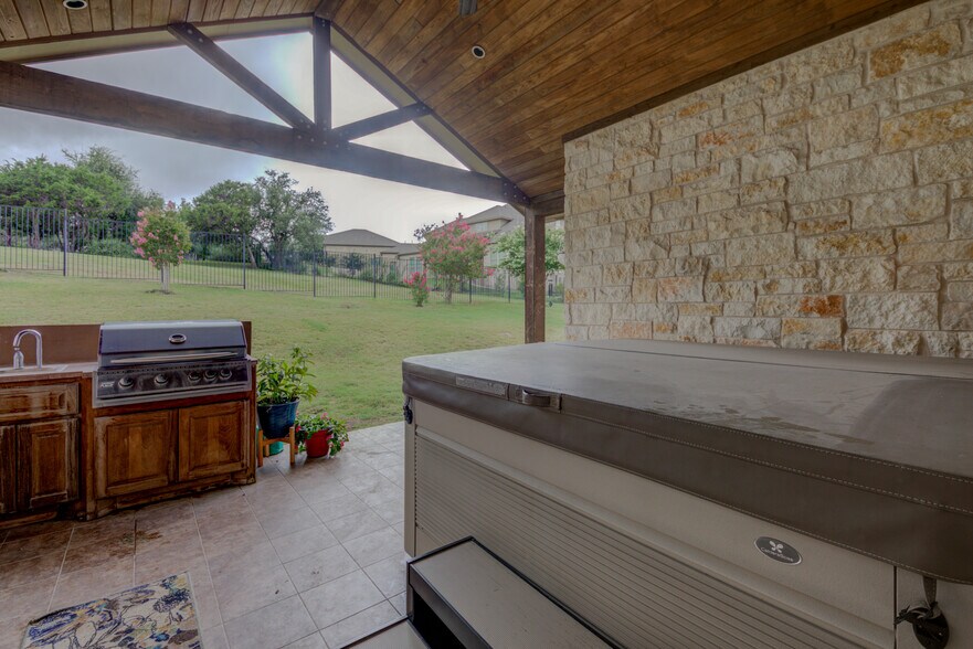Building Photo - 308 Enchanted Hilltop Way