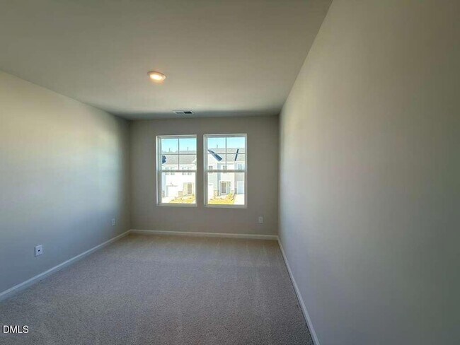 Building Photo - 6025 Grey Colt Wy