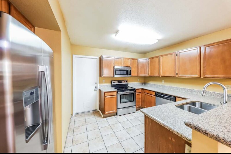 Building Photo - 4545 N 67th Ave