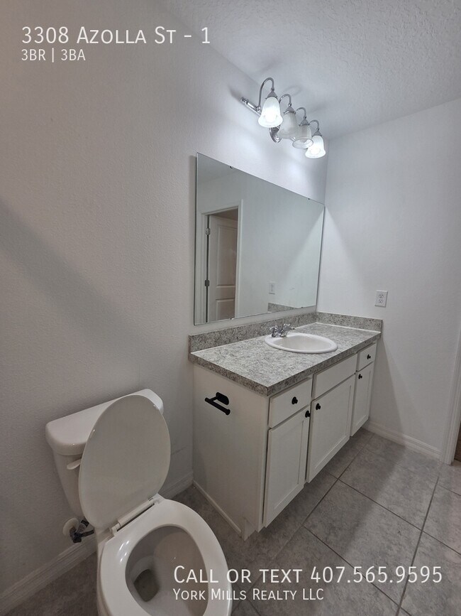 Building Photo - 3308 Azolla St