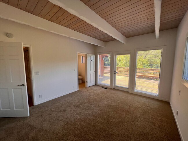 Building Photo - FOUR BEDROOM THREE BATH PLUS OFFICE UPDATE...