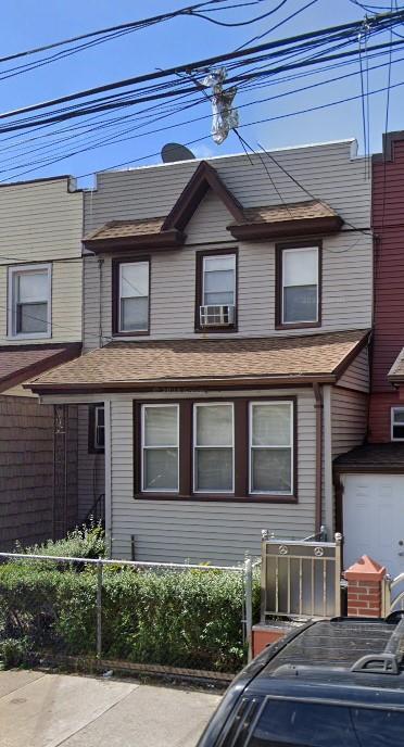 Primary Photo - 97-44 81st St