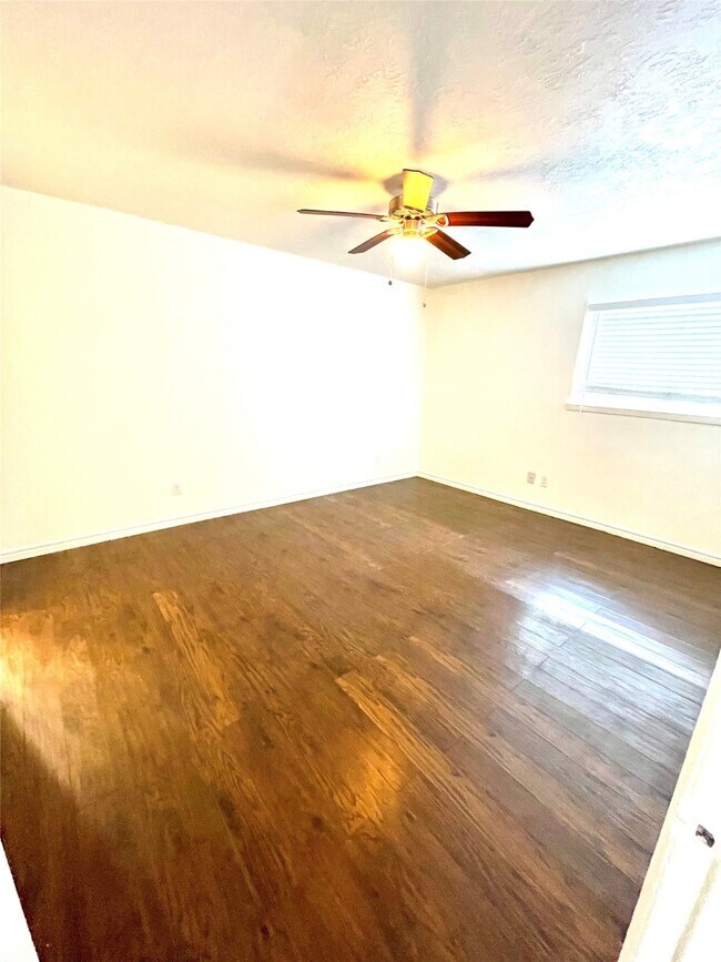 Building Photo - 3224 Timmons Ln