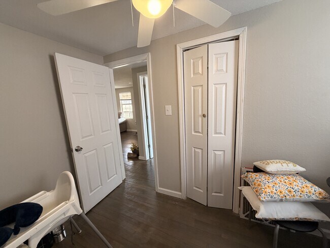 Building Photo - 4917 Andersonville Hwy