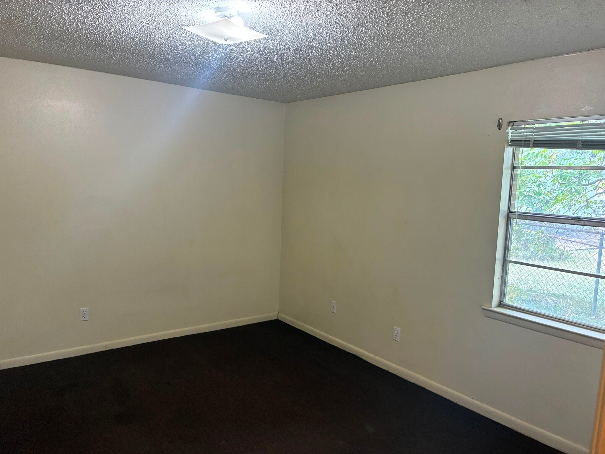 Building Photo - 292 W Claiborne St