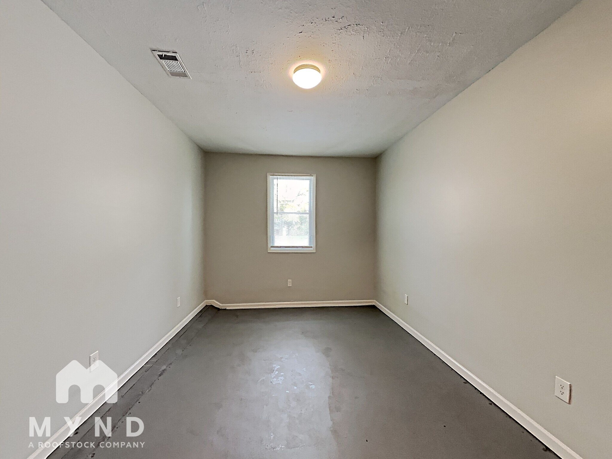 Building Photo - 4167 Sweetbriar Ln