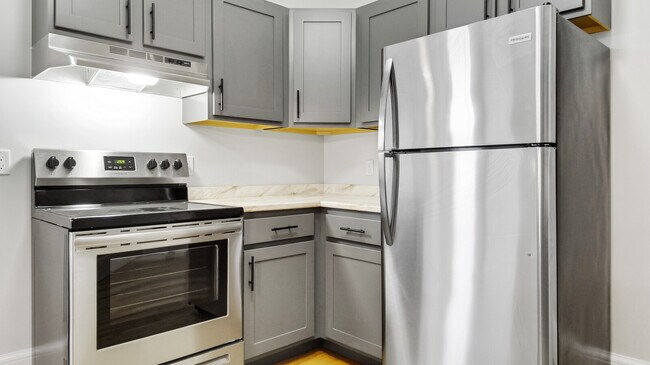 Building Photo - 341 Water St