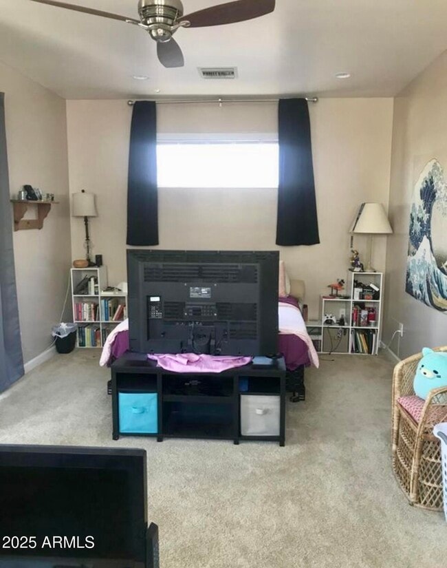 Building Photo - 667 N. Encanto Village Way