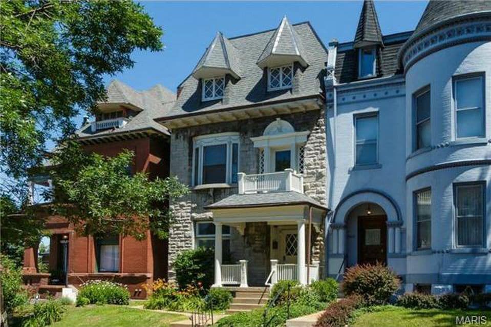 Building Photo - 3671 Russell Blvd