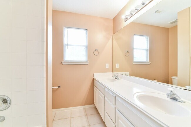 Building Photo - 17602 Mescalero Canyon Ln