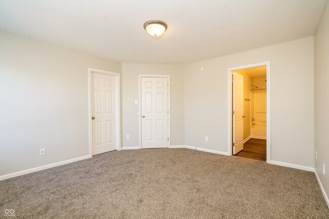 Building Photo - 1290 Freemont Ln