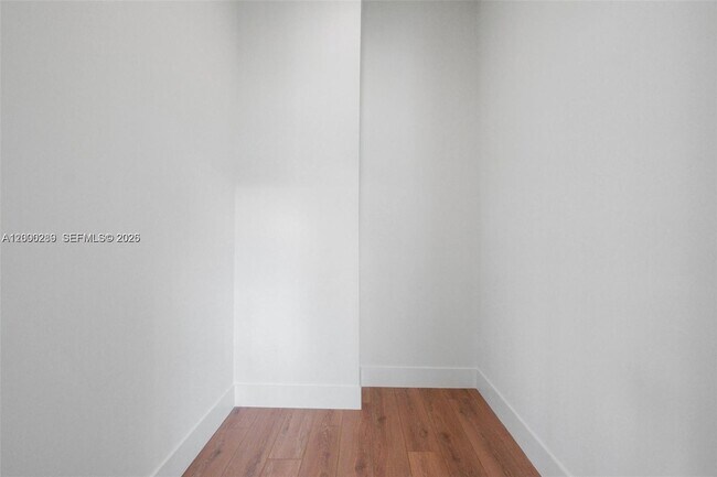 Building Photo - 510 NW 50th St