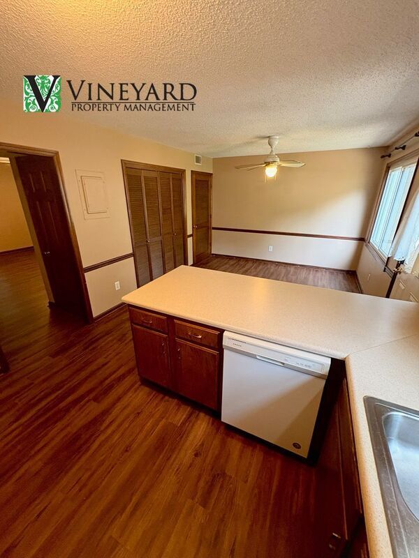 Building Photo - 1065 Sand Wedge Cir