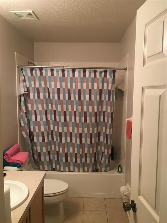 Building Photo - 427 Kensington Lake Cir