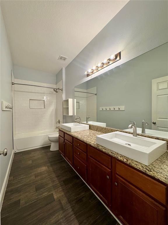 Building Photo - 9975 Indigo Bay Cir