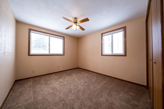 Building Photo - 408 Edgar Pl