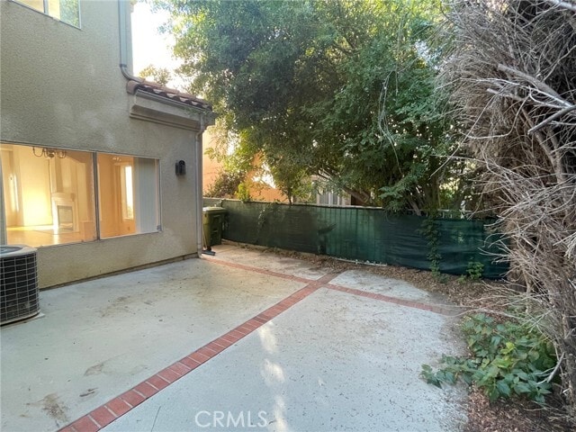 Building Photo - 10010 Reseda Blvd