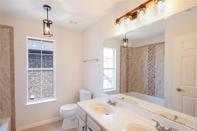 Building Photo - 3808 Hunters Trail