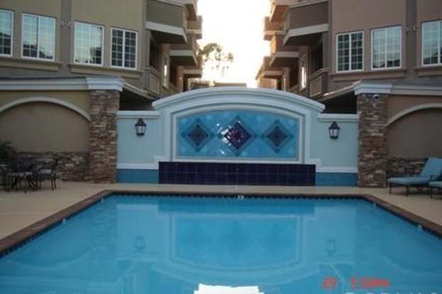 Building Photo - 2750 Artesia Blvd