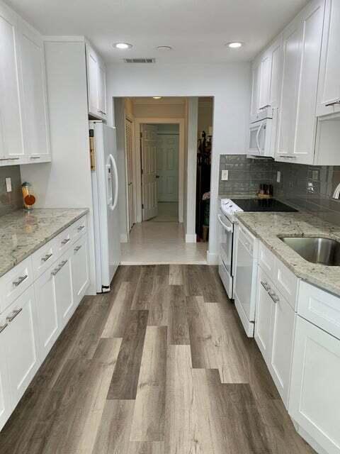 Building Photo - 3230 Aqua Vista Dr