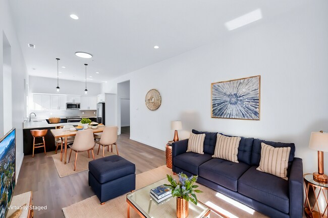 Interior Photo - Union Block Property