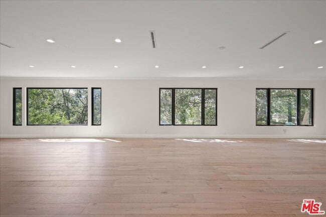 Building Photo - 11515 Thurston Cir
