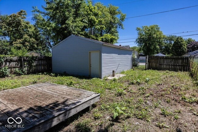 Building Photo - 343 S Walcott St