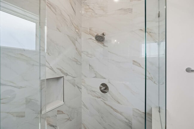 Building Photo - 304 Palm Beach Dr