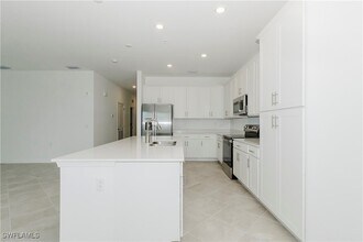 Building Photo - 18451 Copperhead Dr