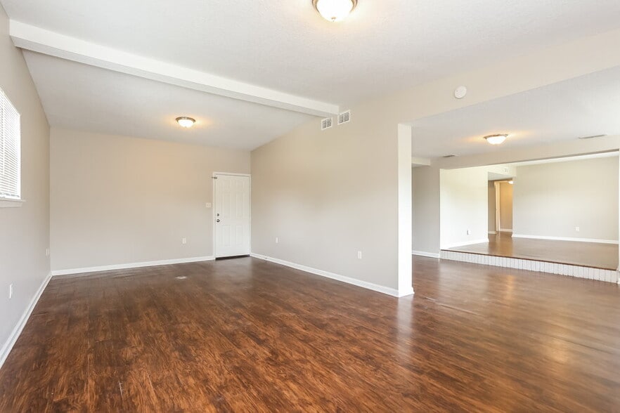 Building Photo - 1609 Morgana Rd