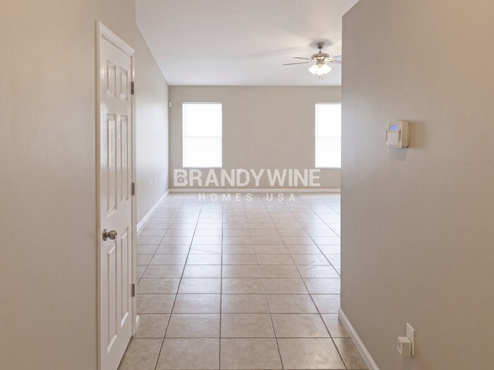 Building Photo - 4092 Sabel Dr