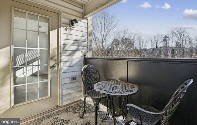 Building Photo - 4151 Castlecary Ln