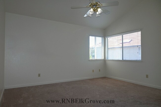 Building Photo - 8868 Chadbury Pl
