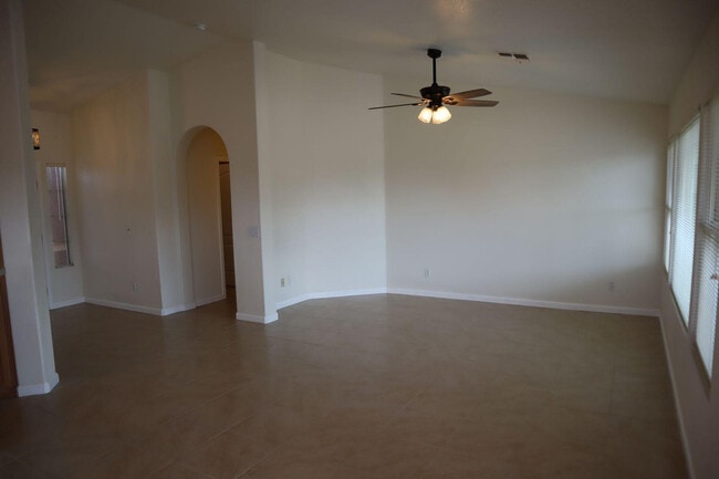 Building Photo - 2630 Lemoor Ct