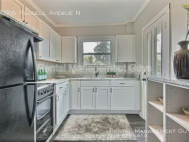 Building Photo - 3026 Russell Ave N