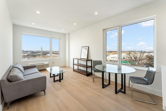 Building Photo - 3309 Liberty Ave