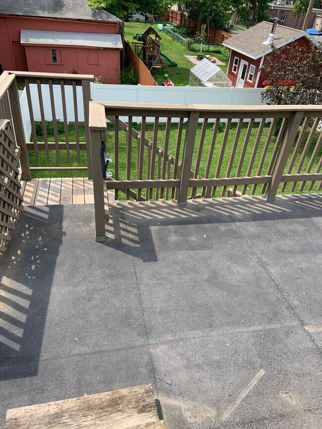 Building Photo - pp512