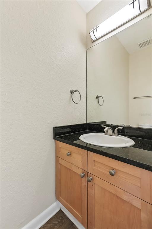 Building Photo - 3405 W Swann Ave