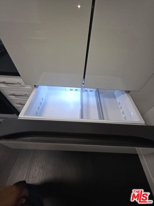 Building Photo - 525 Broadway St